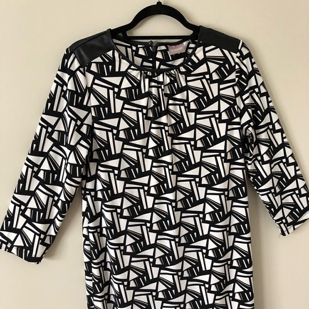Chico’s Black/White Abstract Pattern‎ Faux Leather Trim Shift Dress Size Small - Picture 8 of 13